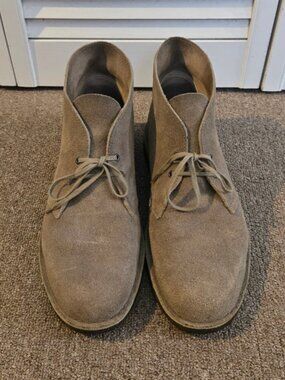 Clarks Originals Desert Boots Men's US Size 11 Tan Suede Crepe Sole